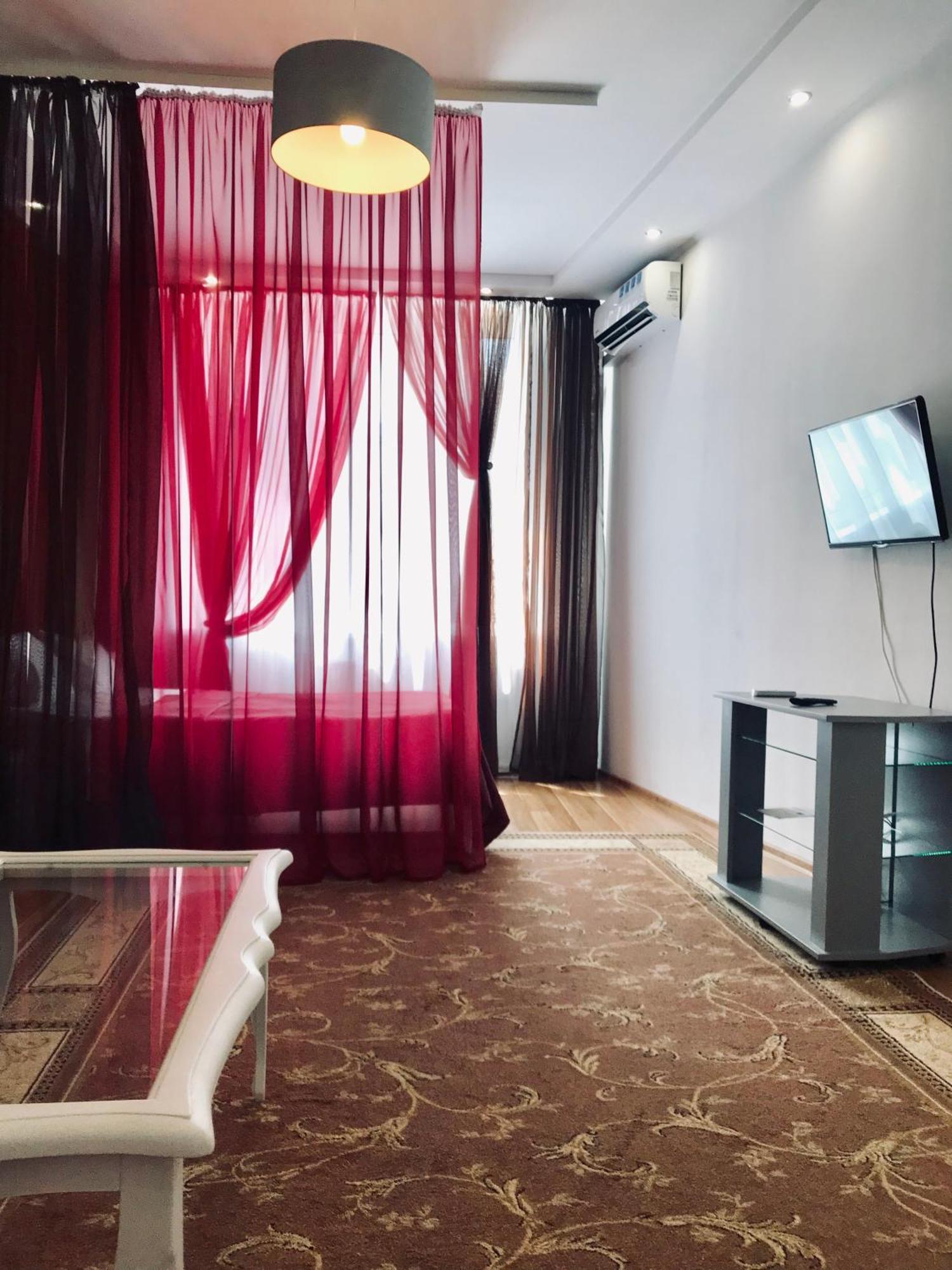 Light Apartments แชร์นีฮีฟ ภายนอก รูปภาพ